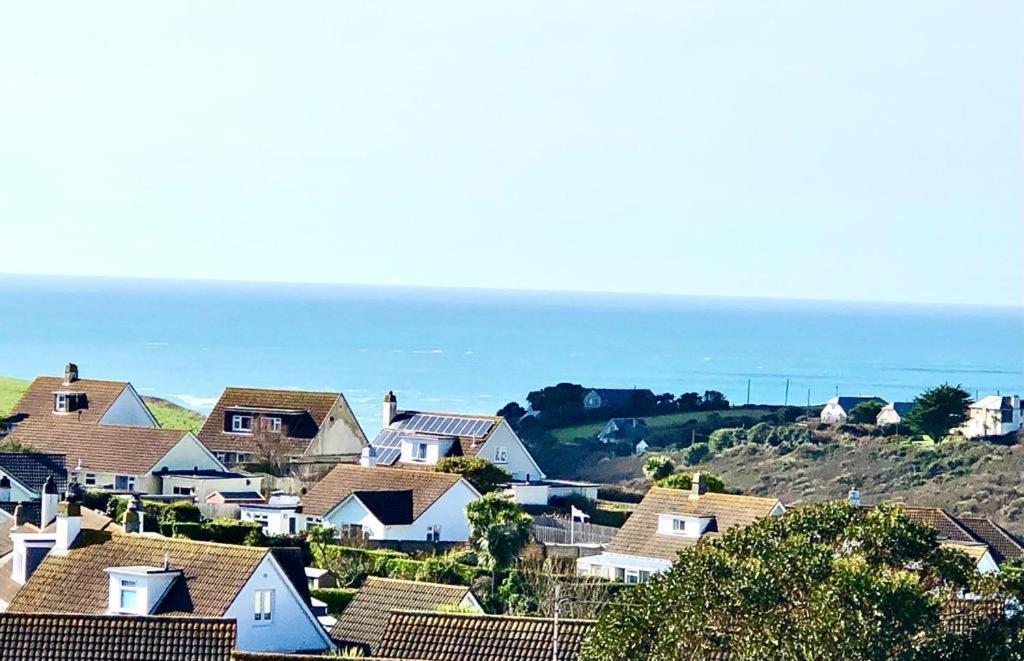 The Mounts Bay Inn Mullion Exteriör bild