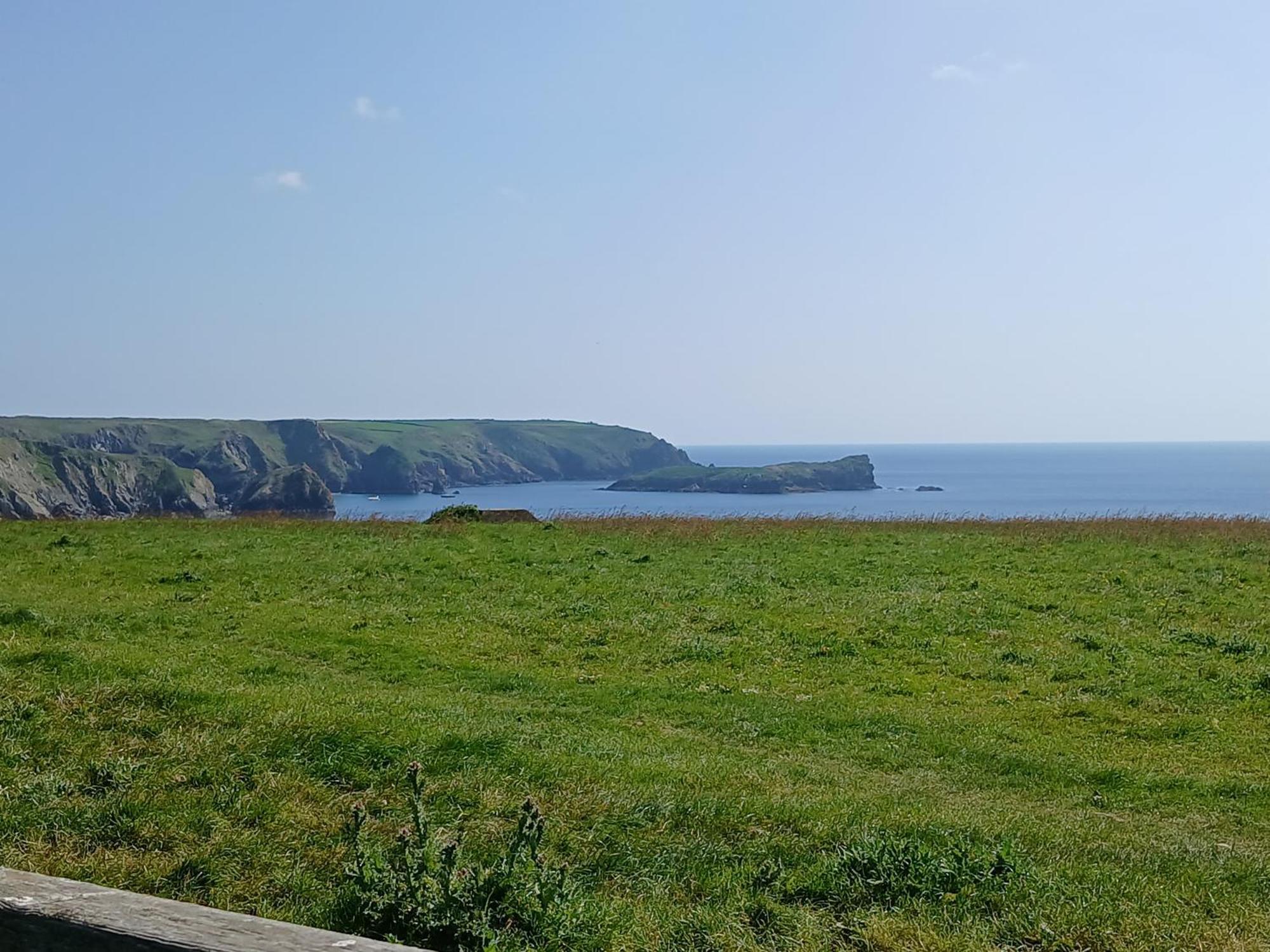 The Mounts Bay Inn Mullion Exteriör bild